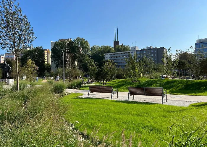 Przy Parku Centralnym Daire *